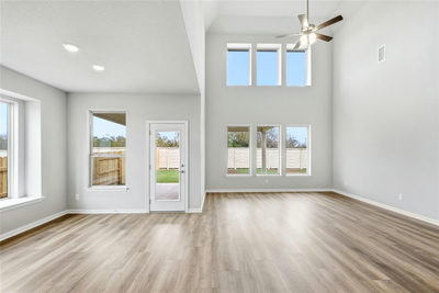 15201 Peach Rise Dr — photo 2