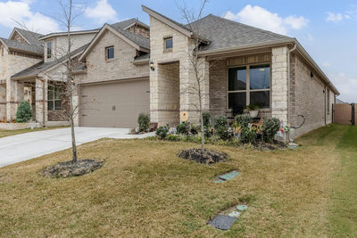 116 Raleigh Dr — photo 2
