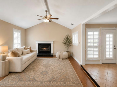 6109 Grass Holw — photo 3