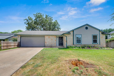 607 Garden Path Cv — photo 4