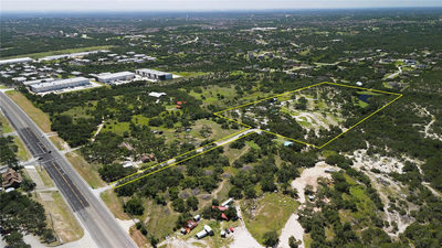 110 Longhorn Ln — photo 2