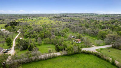 266 Beaver Rd — photo 2