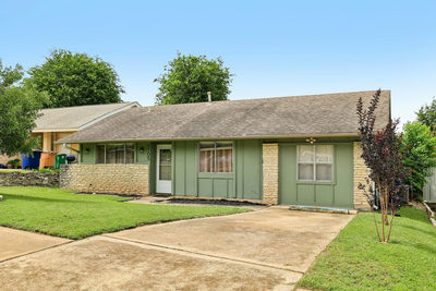 1105 Blue Ridge Dr — photo 3