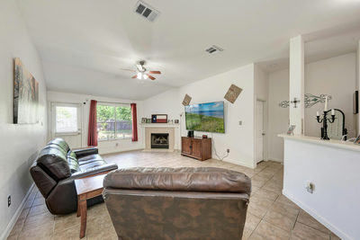 104 Edison Dr — photo 4