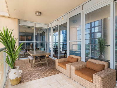 98 San Jacinto Blvd #1703 — photo 3