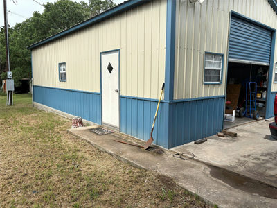 219 High View Ranch Dr — photo 2