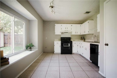 1008 Longmeadow Dr — photo 5