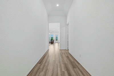 304 Barton Oak Trl — photo 4