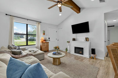 308 River Hills Dr — photo 4