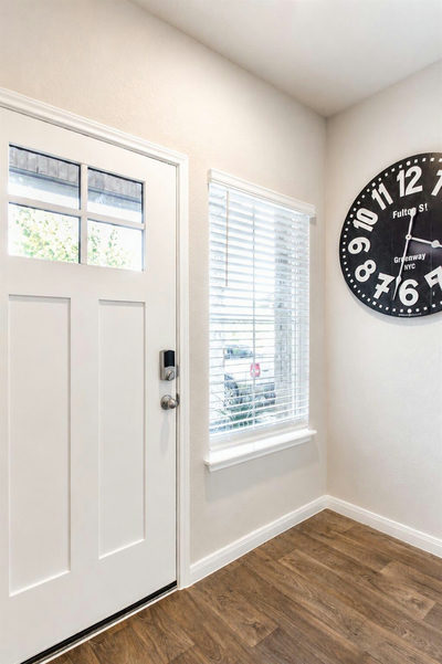 484 Spider Lily Dr — photo 4