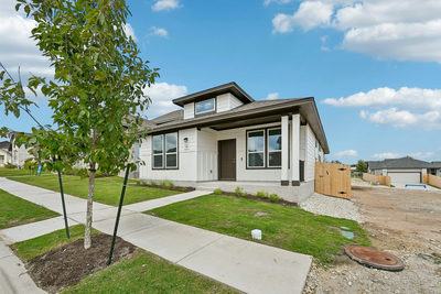 124 Tenny Ln — photo 3