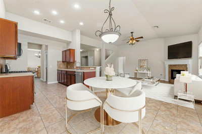 1216 Willowbrook Dr — photo 5