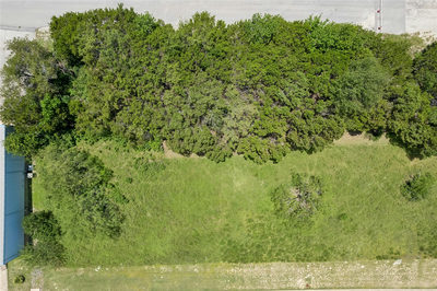 20701, 20703, 20705 Dawn Dr — photo 2