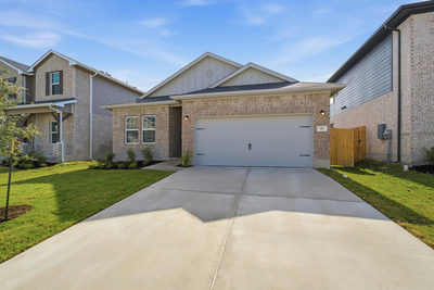 341 Begonia St — photo 2