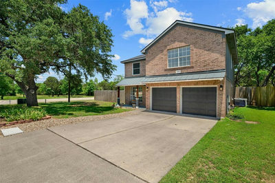 105 Bluejack Pl — photo 3