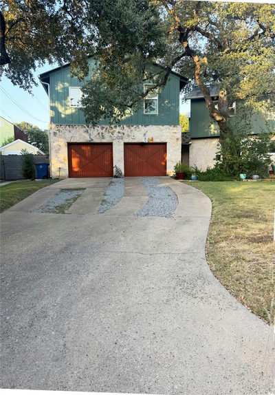 209 Park Ln #A — photo 2