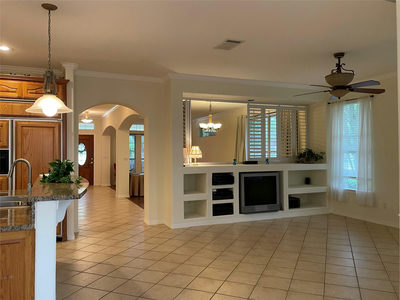 120 Brazos Dr — photo 3