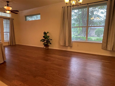 120 Brazos Dr — photo 5