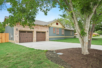 608 Cibilo St — photo 4