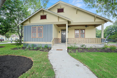 608 Cibilo St — photo 3