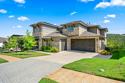 136 Baldovino Skwy — photo 2