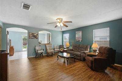 718 Blair Ave — photo 4