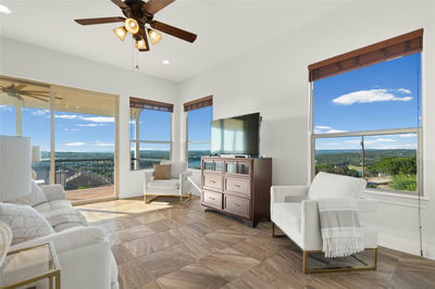 406 Rogart Dr — photo 3
