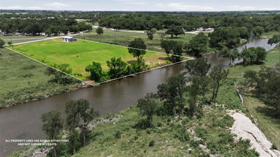 2043 Fm 971 — photo 2