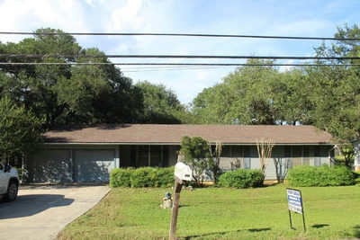 1306 Alamo St — photo 2
