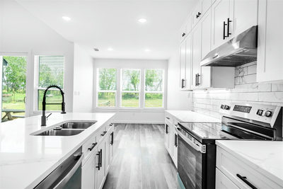 252 Amaranta Ln — photo 2