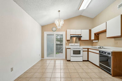 1015 E Yager Ln #2 — photo 4