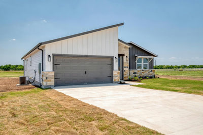 203 Alonzo Dr — photo 3