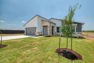 203 Alonzo Dr — photo 2