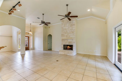 1002 Madison Cir — photo 5