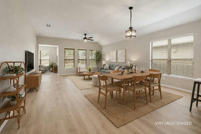 127 Scotsburg St — photo 3