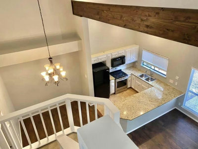 4404 Travis Country Cir #G4 — photo 2