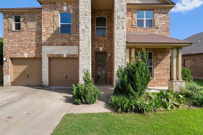 607 Yosemite Trl — photo 2