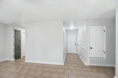 302 Shadow Bend Cv — photo 3