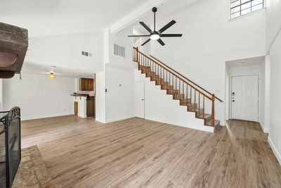 1100 Riverbend Dr — photo 4