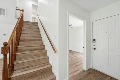 1100 Riverbend Dr — photo 5