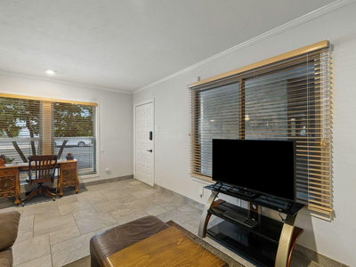 505 W 7th St #115 — photo 5