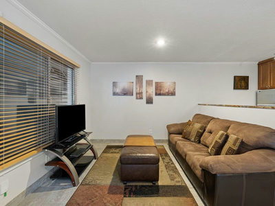 505 W 7th St #115 — photo 4