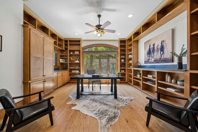 2501 Stratford Dr — photo 3