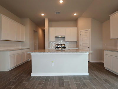 12300 Setting Peak Ln — photo 4