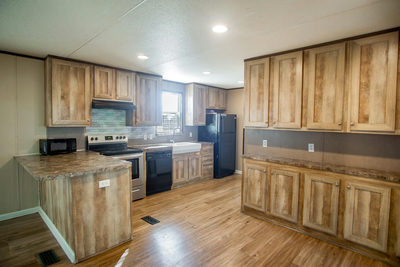 205 Arrowhead Cv — photo 4