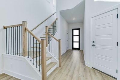1324 Hartley Dr — photo 2