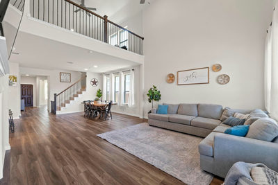 251 Zuma Dr — photo 2