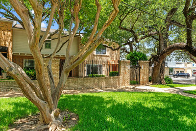 3966 Far West Blvd — photo 2