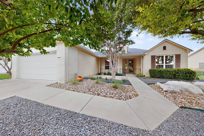207 Red Poppy Trl — photo 3
