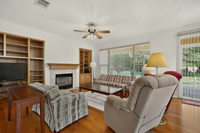 207 Red Poppy Trl — photo 5